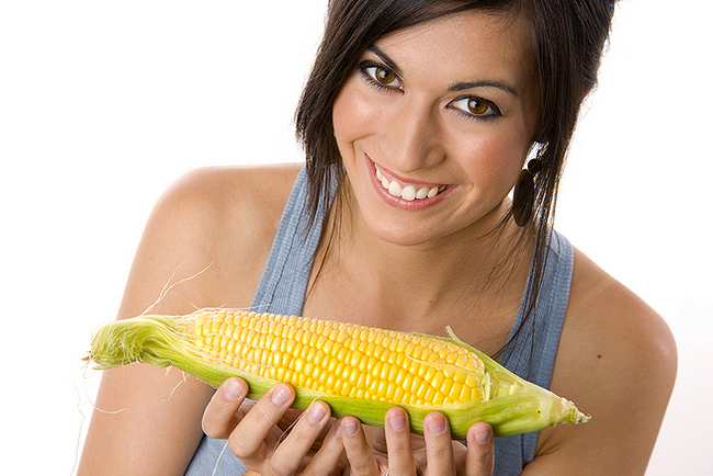 Чего больше в кукурузе для похудения — вреда или пользы? советы по применению