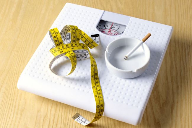 Почему курение способствует похудению а отказ от него — набору лишнего веса?